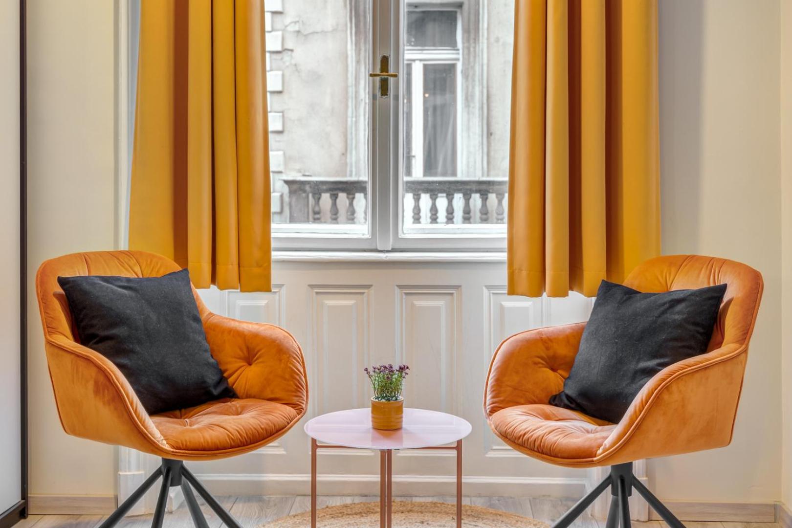 Apartamento Downtown Delight - Erzsebet Blvd - 13 Ppl Budapest Exterior foto